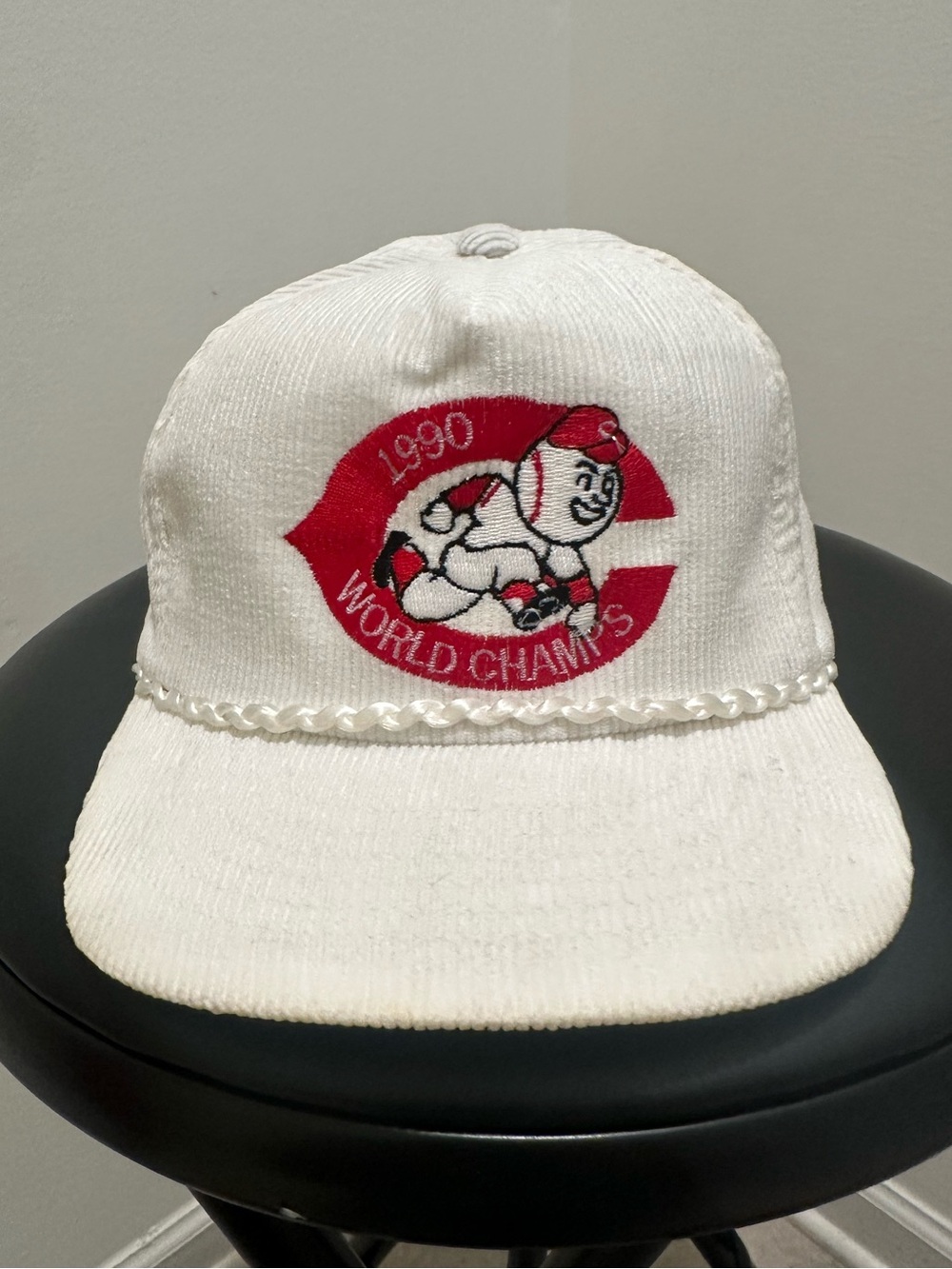 Vintage 1990 Cincinnati Reds Hat